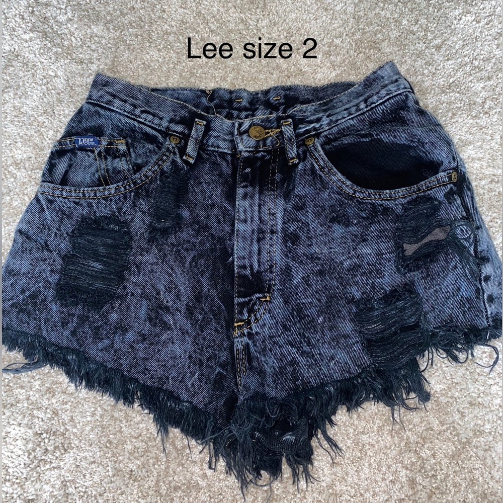 Lees black washed denim jean shorts